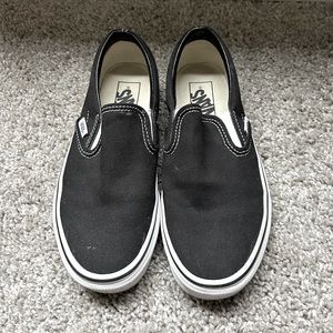Black Vans women’s size 6.5